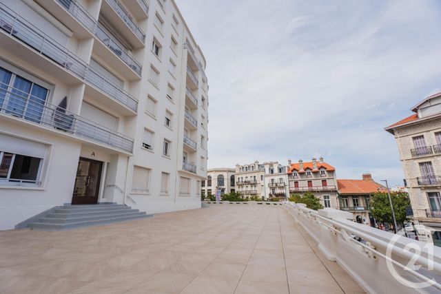 Appartement F3 à vendre - 3 pièces - 79.6 m2 - BIARRITZ - 64 - AQUITAINE - Century 21 Berritzea