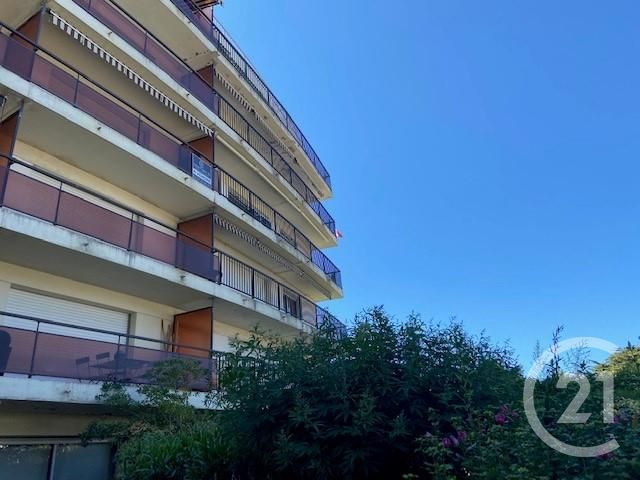 Afficher la photo en grand Studio à vendre - 1 pièce - 23.46 m2 - BIARRITZ - 64 - AQUITAINE - Century 21 Sogecim Immobilier