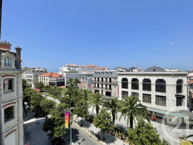Appartement F4 à vendre - 4 pièces - 105.61 m2 - BIARRITZ - 64 - AQUITAINE - Century 21 Berritzea