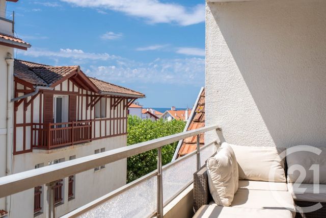 Appartement T3 à vendre - 3 pièces - 75.14 m2 - BIARRITZ - 64 - AQUITAINE - Century 21 Berritzea
