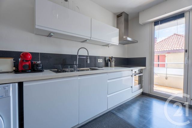 Appartement T3 à vendre - 3 pièces - 75.14 m2 - BIARRITZ - 64 - AQUITAINE - Century 21 Berritzea