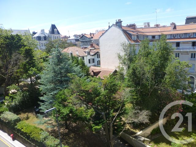 Afficher la photo en grand Appartement F2 à vendre - 2 pièces - 44.25 m2 - BIARRITZ - 64 - AQUITAINE - Century 21 Sogecim Immobilier