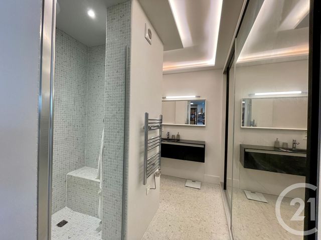 Afficher la photo en grand Appartement F2 à vendre - 2 pièces - 44.25 m2 - BIARRITZ - 64 - AQUITAINE - Century 21 Sogecim Immobilier