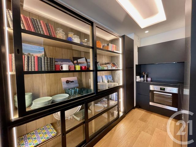 Afficher la photo en grand Appartement F2 à vendre - 2 pièces - 44.25 m2 - BIARRITZ - 64 - AQUITAINE - Century 21 Sogecim Immobilier