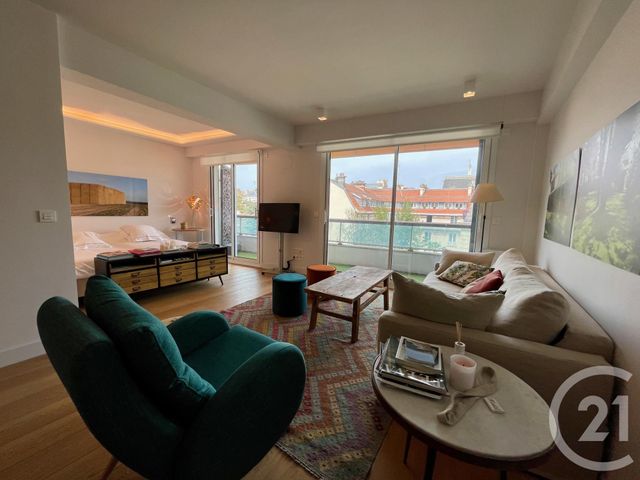 Afficher la photo en grand Appartement F2 à vendre - 2 pièces - 44.25 m2 - BIARRITZ - 64 - AQUITAINE - Century 21 Sogecim Immobilier