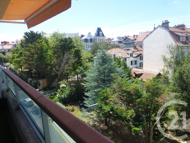 Afficher la photo en grand Appartement F2 à vendre - 2 pièces - 44.25 m2 - BIARRITZ - 64 - AQUITAINE - Century 21 Sogecim Immobilier