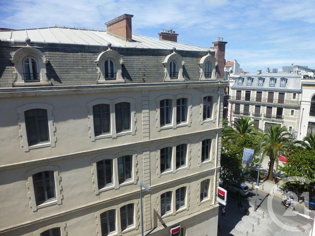 Afficher la photo en grand Appartement F2 à vendre - 2 pièces - 44.25 m2 - BIARRITZ - 64 - AQUITAINE - Century 21 Sogecim Immobilier