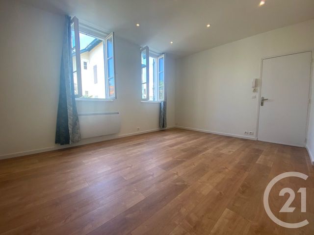 Appartement T2 à vendre - 2 pièces - 40.11 m2 - BIARRITZ - 64 - AQUITAINE - Century 21 Sogecim Immobilier Appartement T2 à vendre - 2 pièces - 40.11 m2 - BIARRITZ - 64 - AQUITAINE - Century 21 Sogecim Immobilier