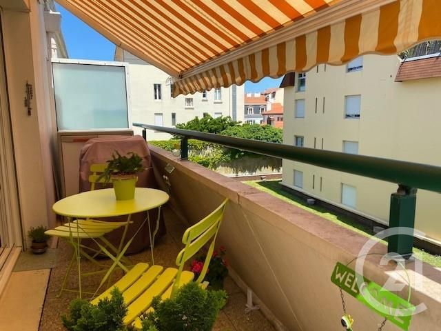 Appartement F3 à vendre - 3 pièces - 41.35 m2 - BIARRITZ - 64 - AQUITAINE - Century 21 Sogecim Immobilier Appartement F3 à vendre - 3 pièces - 41.35 m2 - BIARRITZ - 64 - AQUITAINE - Century 21 Sogecim Immobilier