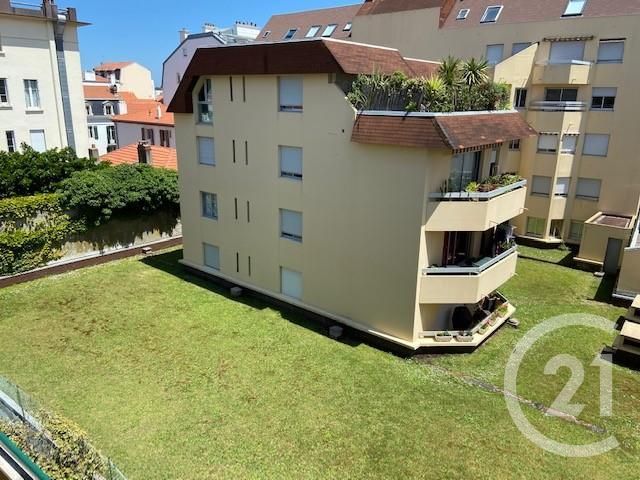 Appartement F3 à vendre - 3 pièces - 41.35 m2 - BIARRITZ - 64 - AQUITAINE - Century 21 Sogecim Immobilier Appartement F3 à vendre - 3 pièces - 41.35 m2 - BIARRITZ - 64 - AQUITAINE - Century 21 Sogecim Immobilier