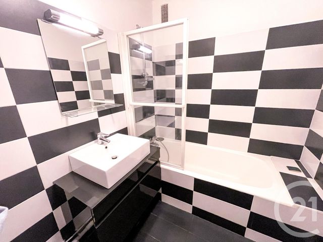 Appartement F3 à vendre - 3 pièces - 75.0 m2 - BIARRITZ - 64 - AQUITAINE - Century 21 Sogecim Immobilier Appartement F3 à vendre - 3 pièces - 75.0 m2 - BIARRITZ - 64 - AQUITAINE - Century 21 Sogecim Immobilier