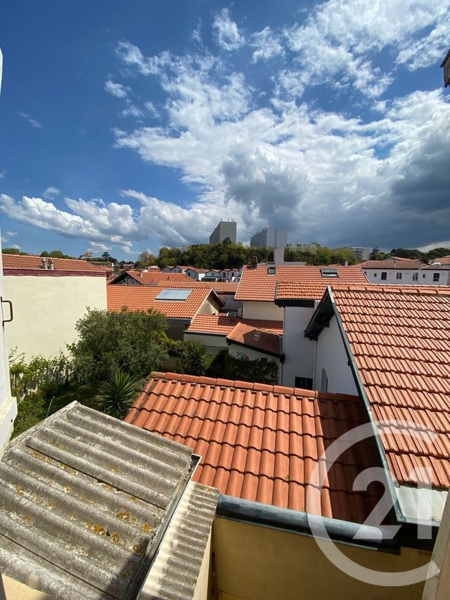 Appartement T2 à louer - 2 pièces - 34.61 m2 - BIARRITZ - 64 - AQUITAINE - Century 21 Sogecim Immobilier Appartement T2 à louer - 2 pièces - 34.61 m2 - BIARRITZ - 64 - AQUITAINE - Century 21 Sogecim Immobilier