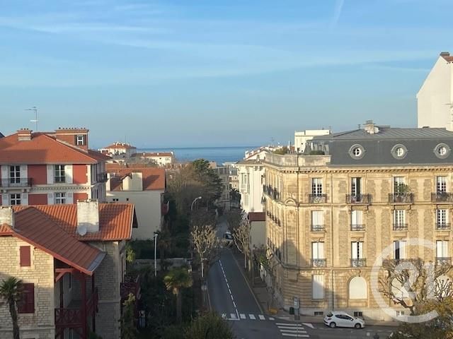 Afficher la photo en grand Appartement T4 à louer - 4 pièces - 76.5 m2 - BIARRITZ - 64 - AQUITAINE - Century 21 Sogecim Immobilier