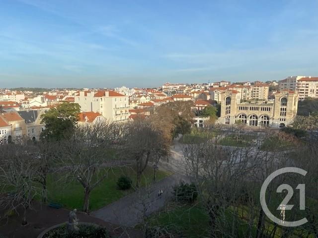 Afficher la photo en grand Appartement T4 à louer - 4 pièces - 76.5 m2 - BIARRITZ - 64 - AQUITAINE - Century 21 Sogecim Immobilier