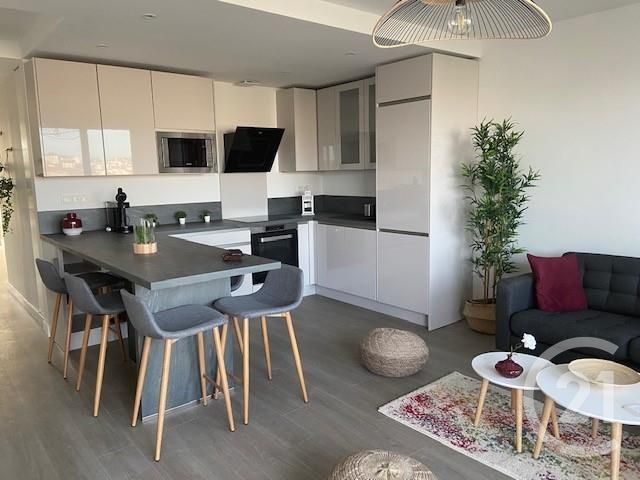 Afficher la photo en grand Appartement T4 à louer - 4 pièces - 76.5 m2 - BIARRITZ - 64 - AQUITAINE - Century 21 Sogecim Immobilier