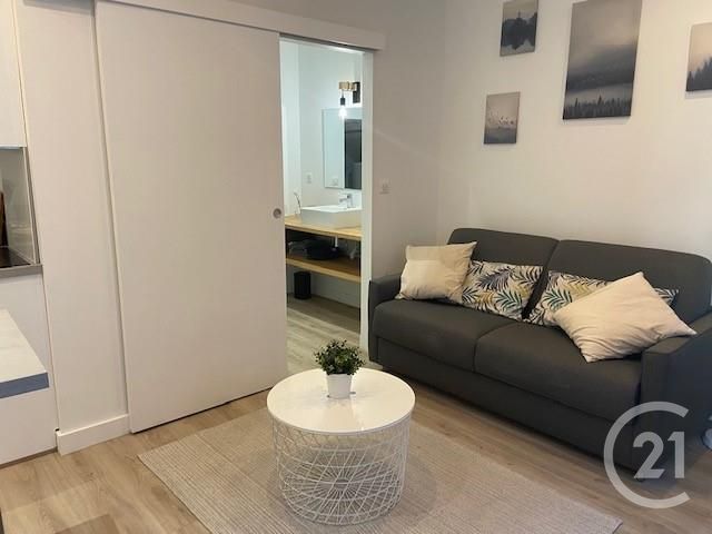 Afficher la photo en grand Appartement T1 à louer - 1 pièce - 17.08 m2 - BIARRITZ - 64 - AQUITAINE - Century 21 Sogecim Immobilier