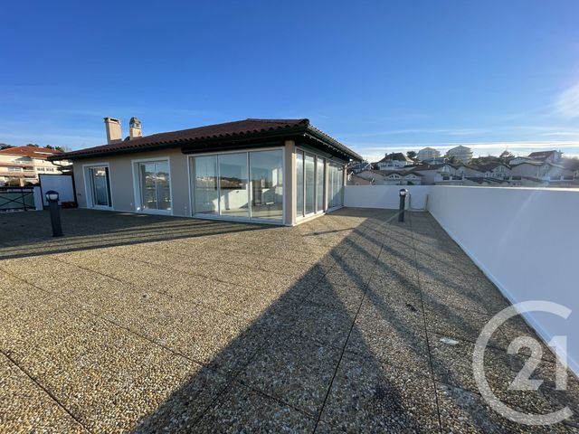 Appartement T3 à vendre - 3 pièces - 79.3 m2 - ANGLET - 64 - AQUITAINE - Century 21 Berritzea