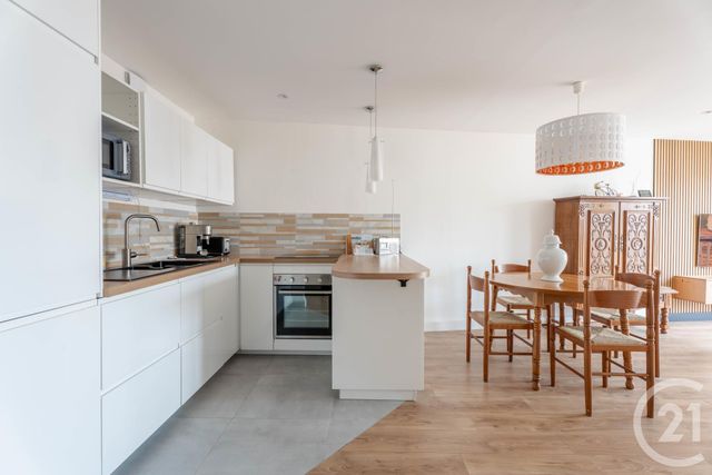 Appartement F4 à vendre - 4 pièces - 90.4 m2 - BIARRITZ - 64 - AQUITAINE - Century 21 Berritzea
