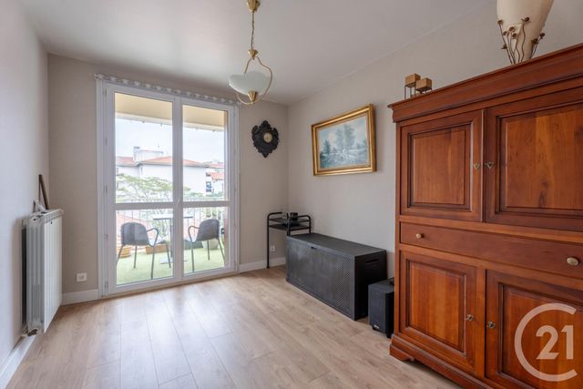 Appartement F4 à vendre - 4 pièces - 90.4 m2 - BIARRITZ - 64 - AQUITAINE - Century 21 Berritzea
