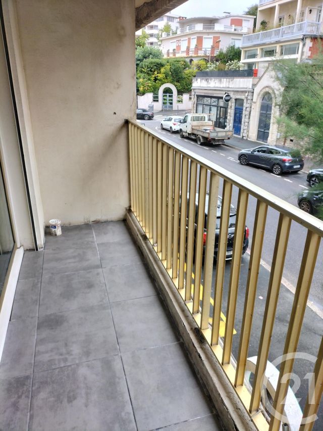Appartement F4 à louer - 4 pièces - 93.45 m2 - BIARRITZ - 64 - AQUITAINE - Century 21 Berritzea