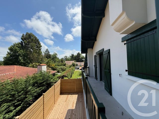 Appartement T4 à vendre - 4 pièces - 106.0 m2 - BIARRITZ - 64 - AQUITAINE - Century 21 Berritzea