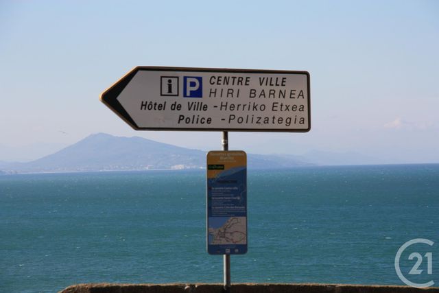 Appartement F2 à vendre - 2 pièces - 45.79 m2 - BIARRITZ - 64 - AQUITAINE - Century 21 Berritzea