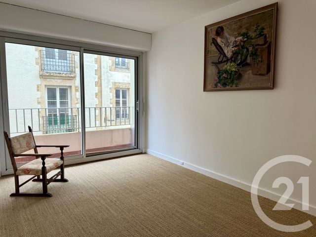 Appartement T2 à vendre - 2 pièces - 56.52 m2 - BIARRITZ - 64 - AQUITAINE - Century 21 Berritzea