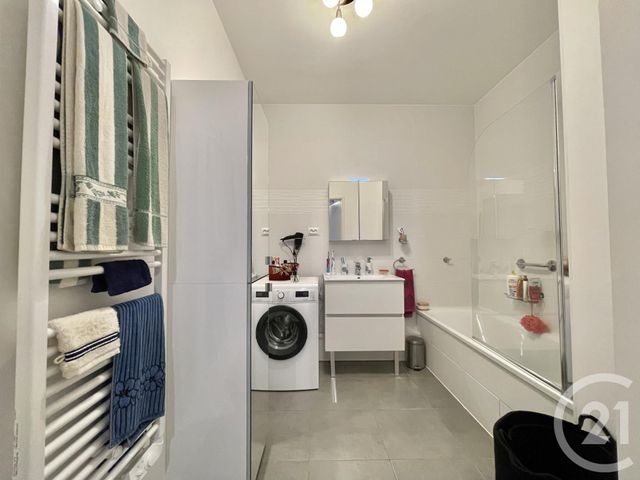 Appartement T3 à vendre - 3 pièces - 64.52 m2 - BIARRITZ - 64 - AQUITAINE - Century 21 Berritzea