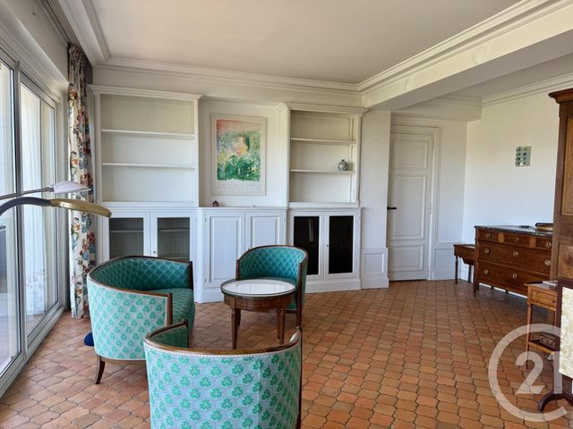 Appartement T3 à vendre - 3 pièces - 92.6 m2 - BAYONNE - 64 - AQUITAINE - Century 21 Berritzea