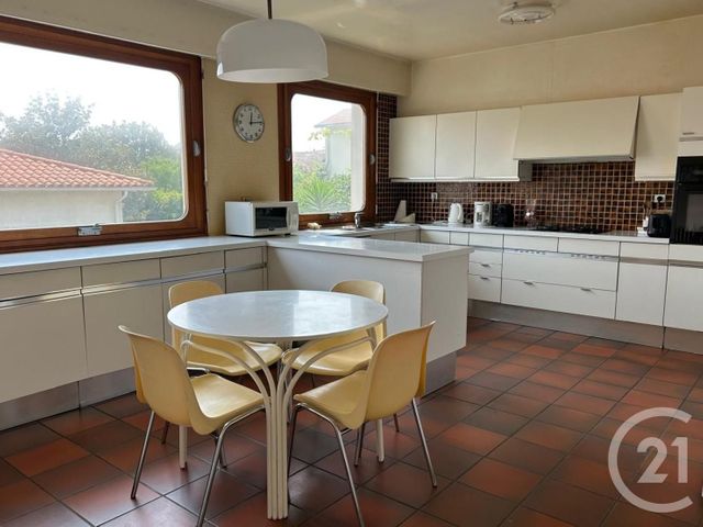 maison à vendre - 10 pièces - 320.0 m2 - DAX - 40 - AQUITAINE - Century 21 Berritzea