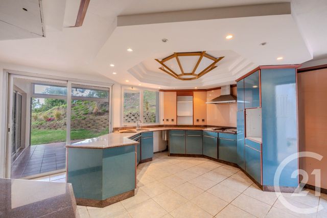 maison à vendre - 15 pièces - 478.41 m2 - ST DENIS - 974 - REUNION - Century 21 Berritzea