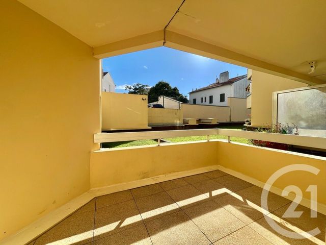 Afficher la photo en grand Appartement T2 à vendre - 2 pièces - 49.97 m2 - BIARRITZ - 64 - AQUITAINE - Century 21 Berritzea