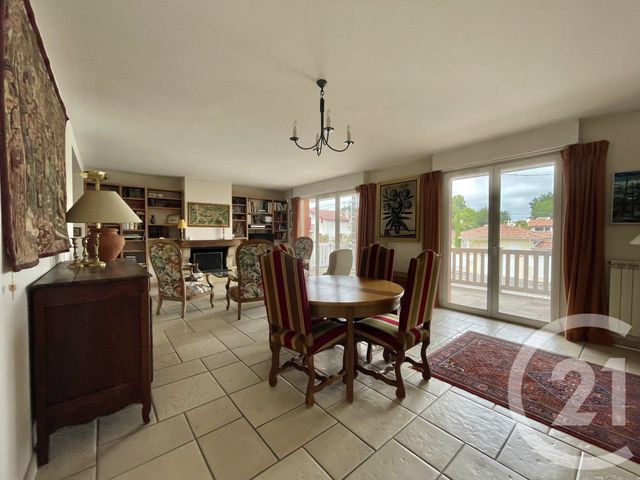 maison à vendre - 7 pièces - 214.66 m2 - BIARRITZ - 64 - AQUITAINE - Century 21 Berritzea