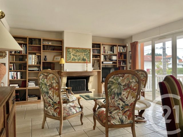 maison à vendre - 7 pièces - 214.66 m2 - BIARRITZ - 64 - AQUITAINE - Century 21 Berritzea