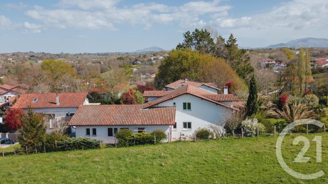 maison à vendre - 5 pièces - 199.15 m2 - AHETZE - 64 - AQUITAINE - Century 21 Berritzea