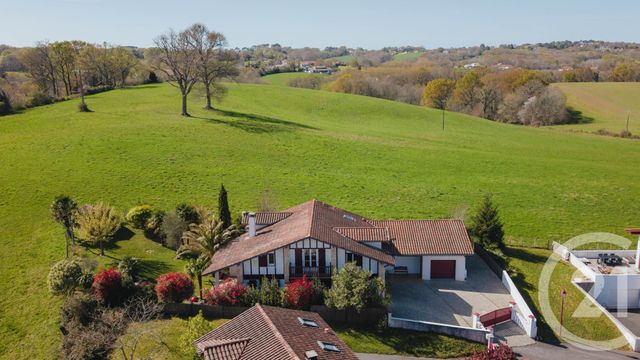 maison à vendre - 5 pièces - 199.15 m2 - AHETZE - 64 - AQUITAINE - Century 21 Berritzea