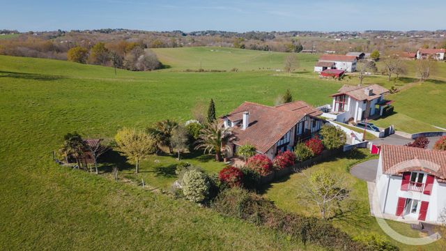 maison à vendre - 5 pièces - 199.15 m2 - AHETZE - 64 - AQUITAINE - Century 21 Berritzea