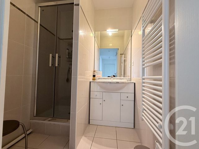 Appartement T3 à vendre - 3 pièces - 68.75 m2 - ANGLET - 64 - AQUITAINE - Century 21 Berritzea