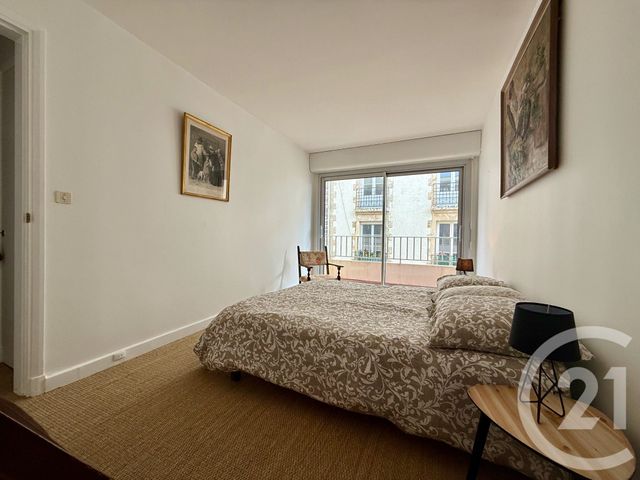 Appartement T2 à vendre - 2 pièces - 56.52 m2 - BIARRITZ - 64 - AQUITAINE - Century 21 Berritzea