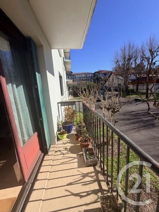 Appartement F3 à vendre - 3 pièces - 73.0 m2 - BIARRITZ - 64 - AQUITAINE - Century 21 Berritzea