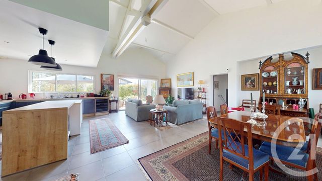 maison à vendre - 5 pièces - 143.12 m2 - ARCANGUES - 64 - AQUITAINE - Century 21 Berritzea