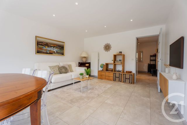 Appartement F2 à vendre - 2 pièces - 54.47 m2 - ANGLET - 64 - AQUITAINE - Century 21 Berritzea