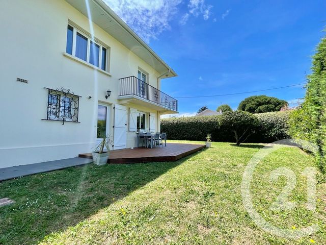 Appartement T2 à vendre - 2 pièces - 47.73 m2 - ANGLET - 64 - AQUITAINE - Century 21 Berritzea