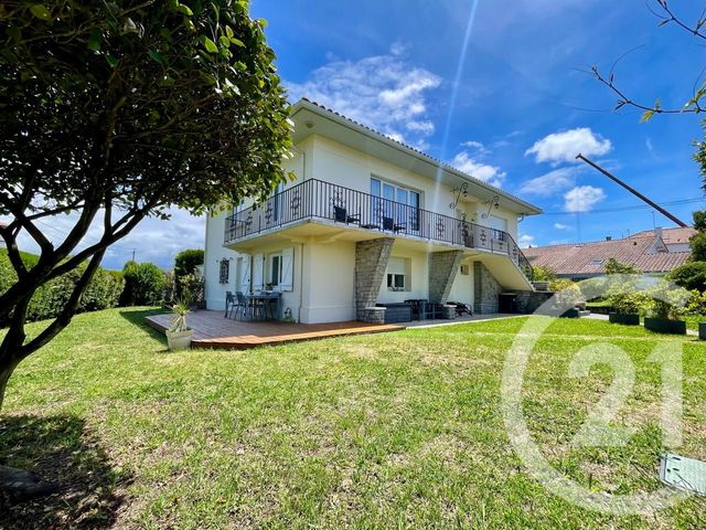 Appartement T2 à vendre - 2 pièces - 47.73 m2 - ANGLET - 64 - AQUITAINE - Century 21 Berritzea