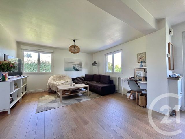 Appartement T2 à vendre - 2 pièces - 47.73 m2 - ANGLET - 64 - AQUITAINE - Century 21 Berritzea