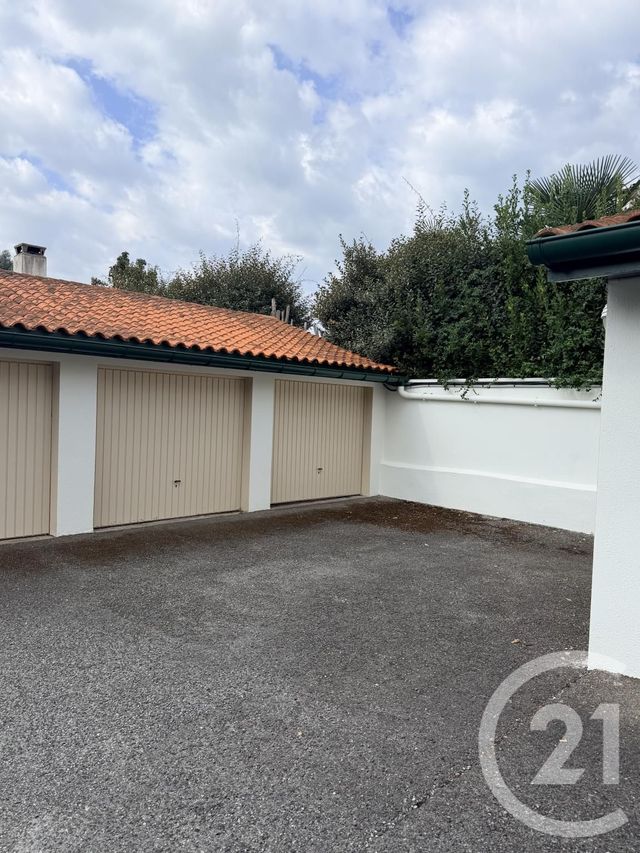 Appartement F3 à vendre - 3 pièces - 82.97 m2 - ANGLET - 64 - AQUITAINE - Century 21 Berritzea