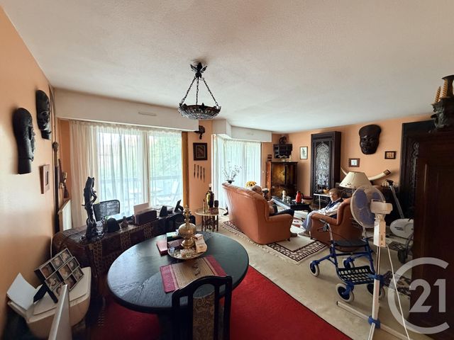 Appartement F3 à vendre - 3 pièces - 82.97 m2 - ANGLET - 64 - AQUITAINE - Century 21 Berritzea