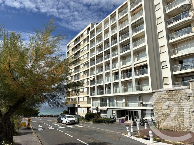 Appartement Studio à vendre - 1 pièce - 25.0 m2 - BIARRITZ - 64 - AQUITAINE - Century 21 Berritzea