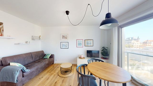 Appartement Studio à vendre - 1 pièce - 25.0 m2 - BIARRITZ - 64 - AQUITAINE - Century 21 Berritzea