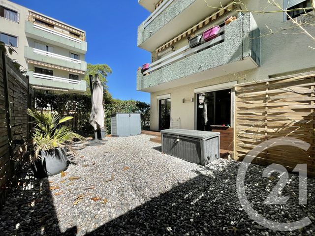 Appartement T3 à vendre - 3 pièces - 69.09 m2 - ANGLET - 64 - AQUITAINE - Century 21 Berritzea